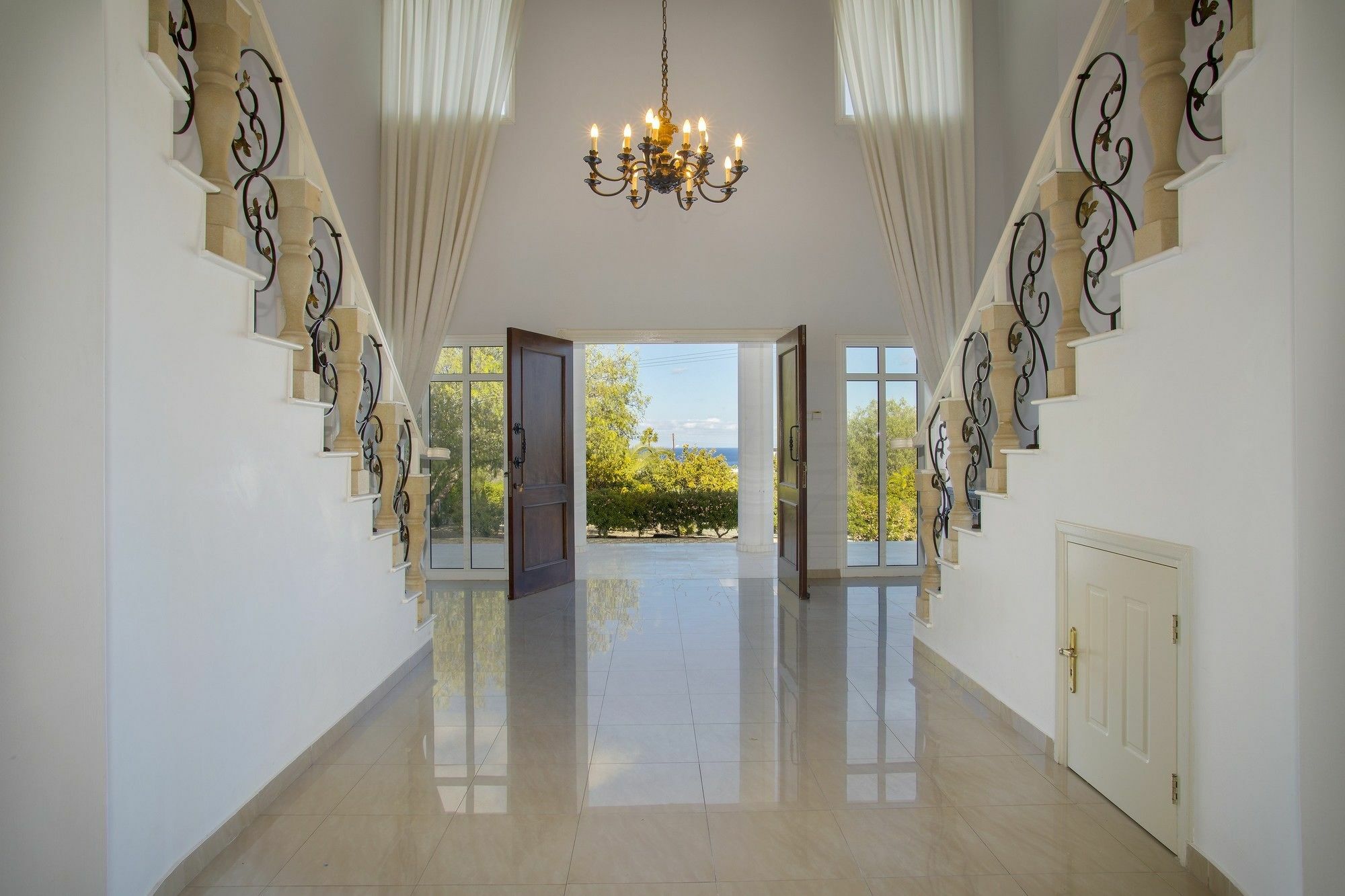 Villa Georgia Pernera エクステリア 写真